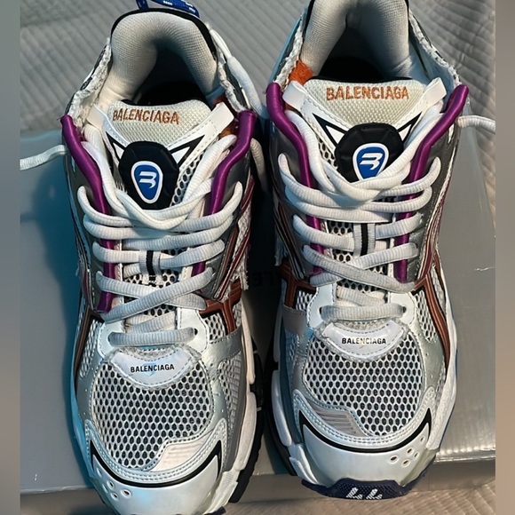 Balenciaga Runners *used* - Picture 2 of 3